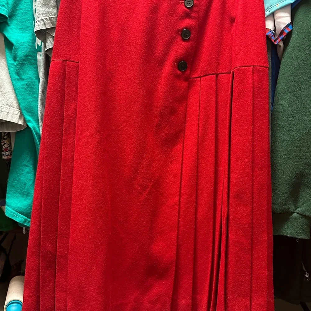 Dior Vibrant Red Women's Blazer with pleated skirt